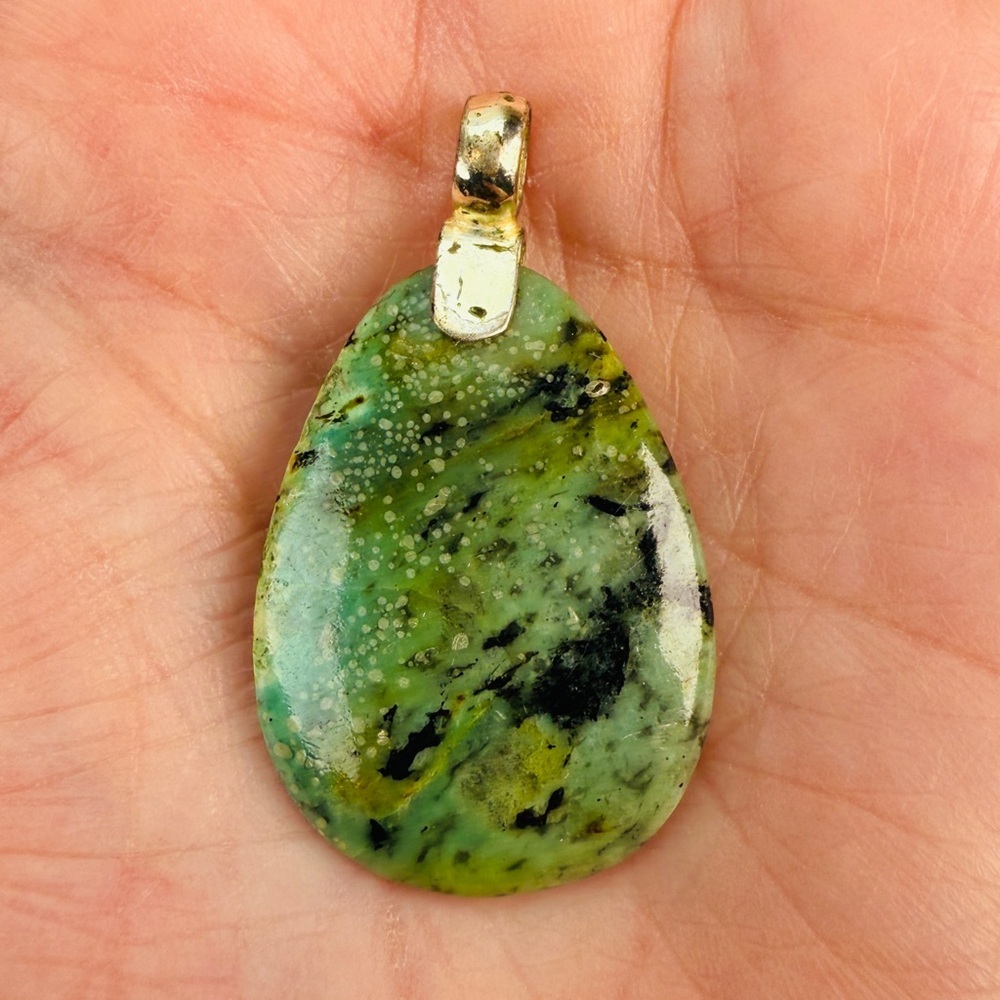 Natural Green Ocean Jasper Pear Shape Pendant - Picture 6 of 8